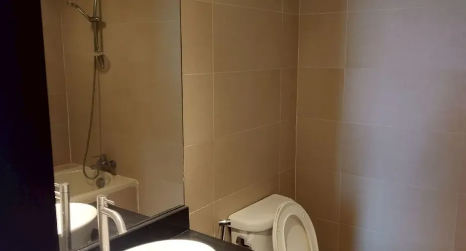 Condo en alquiler de 2 habitaciones en Phra Khanong, Bangkok