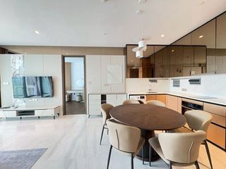 For rent 2 bedrooms condo in Sathon, Bangkok