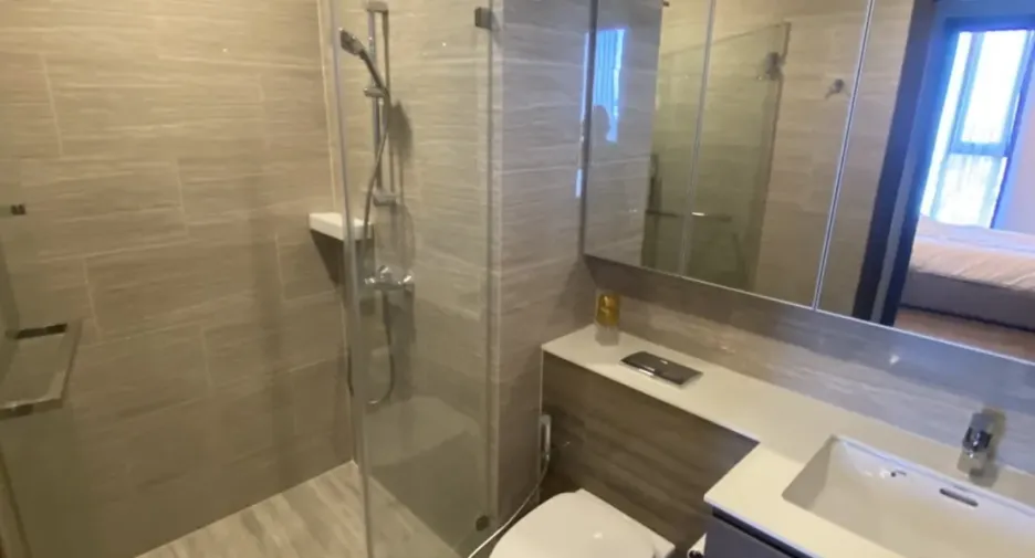 For rent 2 bedrooms condo in Bang Na, Bangkok