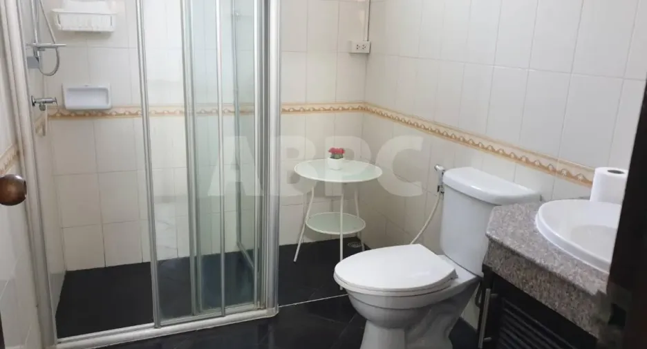 For rent and for sale 3 bedrooms house in Bang Lamung, Chonburi