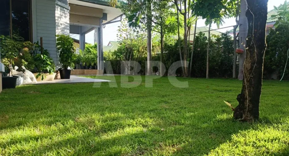 For rent and for sale 3 bedrooms house in Bang Lamung, Chonburi