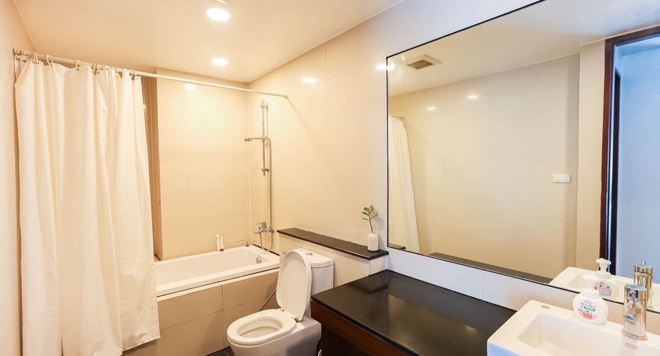 For sale and for rent 1 bed condo in Watthana, Bangkok