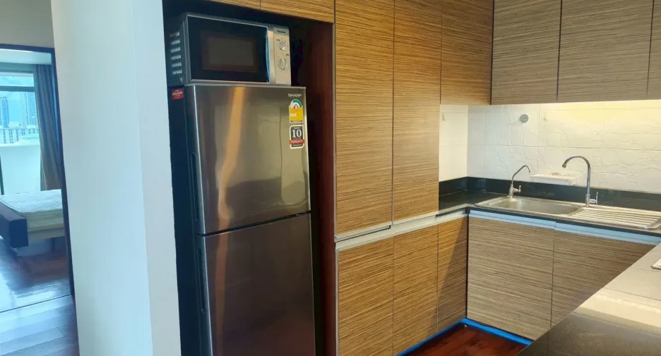 Condo en alquiler de 2 habitaciones en Phra Khanong, Bangkok