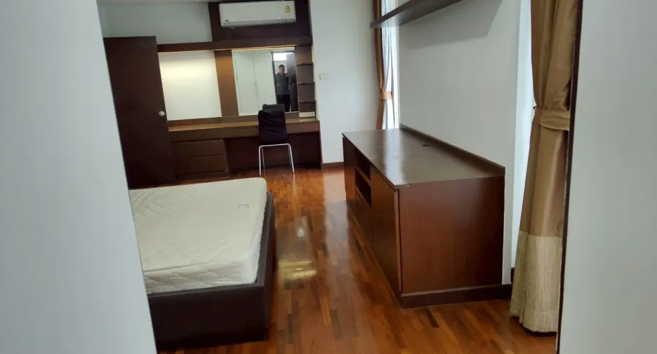 Condo en alquiler de 2 habitaciones en Phra Khanong, Bangkok