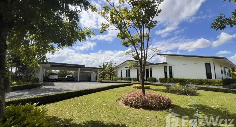 For sale 4 bedrooms villa in Doi Saket, Chiang Mai