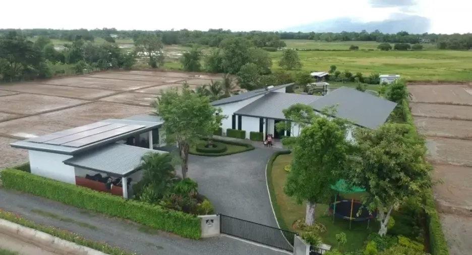 For sale 4 bedrooms villa in Doi Saket, Chiang Mai