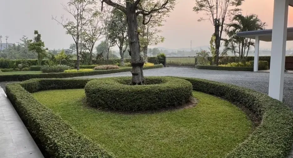 For sale 4 bedrooms villa in Doi Saket, Chiang Mai