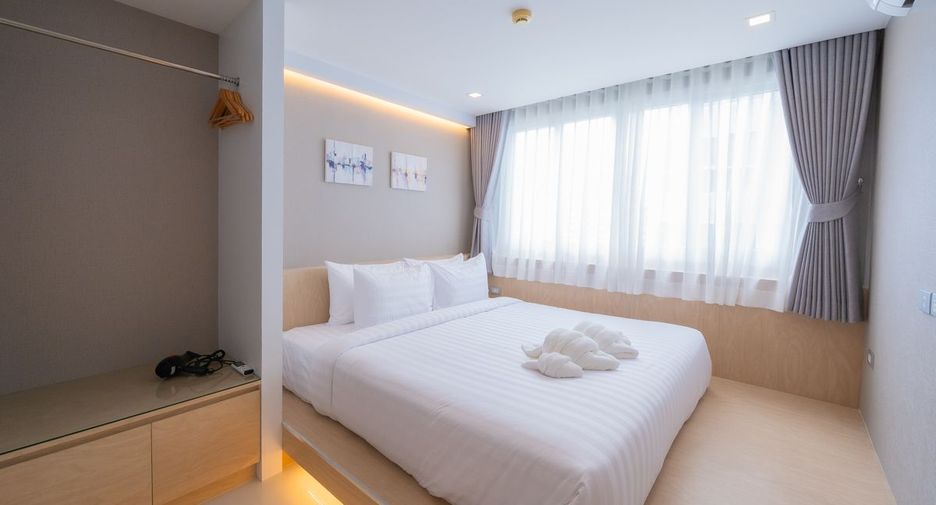 For rent 3 bedrooms condo in Bang Lamung, Chonburi
