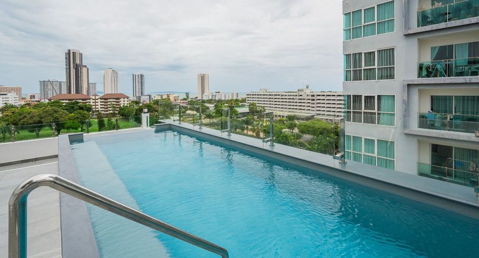 For rent 3 bedrooms condo in Bang Lamung, Chonburi