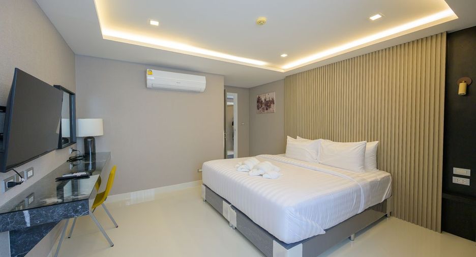 For rent 3 bedrooms condo in Bang Lamung, Chonburi