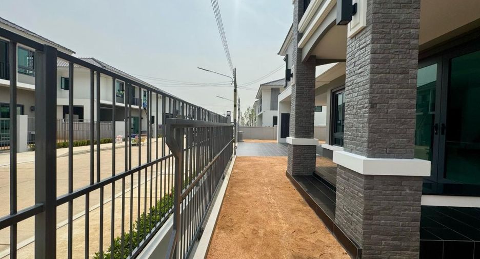 出售 4 卧室 独立屋 在 Bang Lamung, Chon Buri