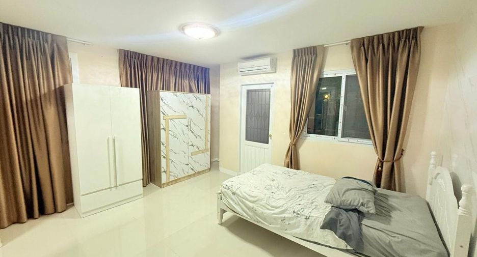 For rent 3 bedrooms house in Bang Lamung, Chonburi