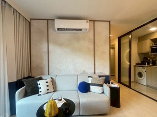 Condo en venta de 2 habitaciones en Bangkok Noi, Bangkok