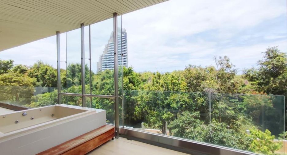 For sale 2 bedrooms condo in Bang Lamung, Chonburi