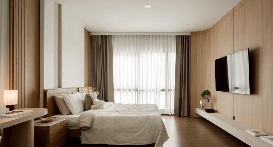 Haus zur Miete mit 5 Zimmer in Bang Phli, Samut Prakan