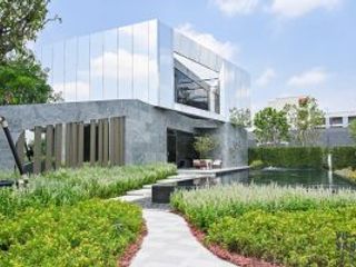 Casa en venta de 3 habitaciones en Bang Kapi, Bangkok