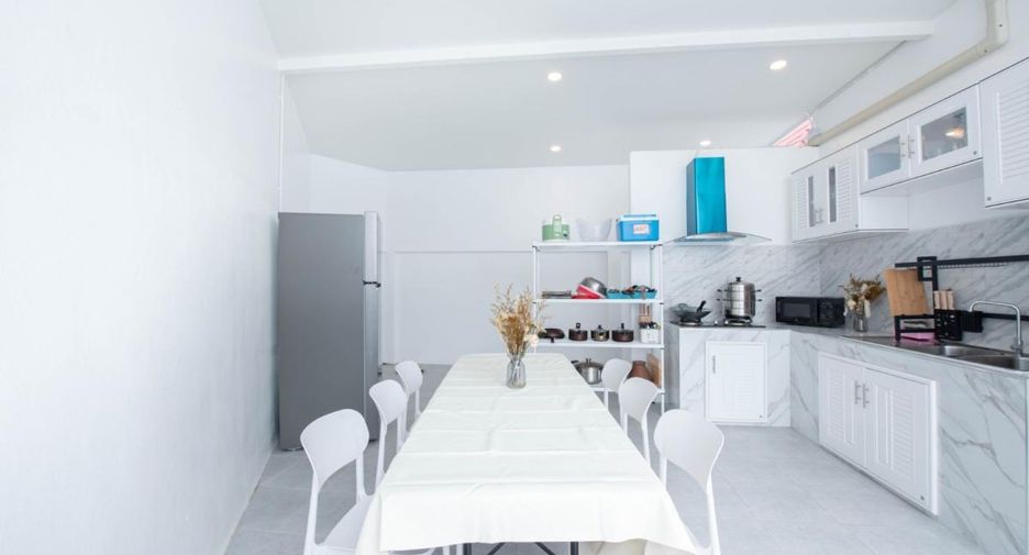 For sale 5 bedrooms house in Bang Lamung, Chonburi