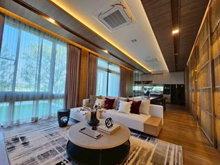 Haus zur Miete mit 4 Zimmer in Saphan Sung, Bangkok