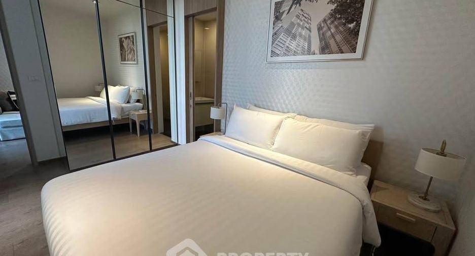 For rent 2 bedrooms condo in Khlong Toei, Bangkok