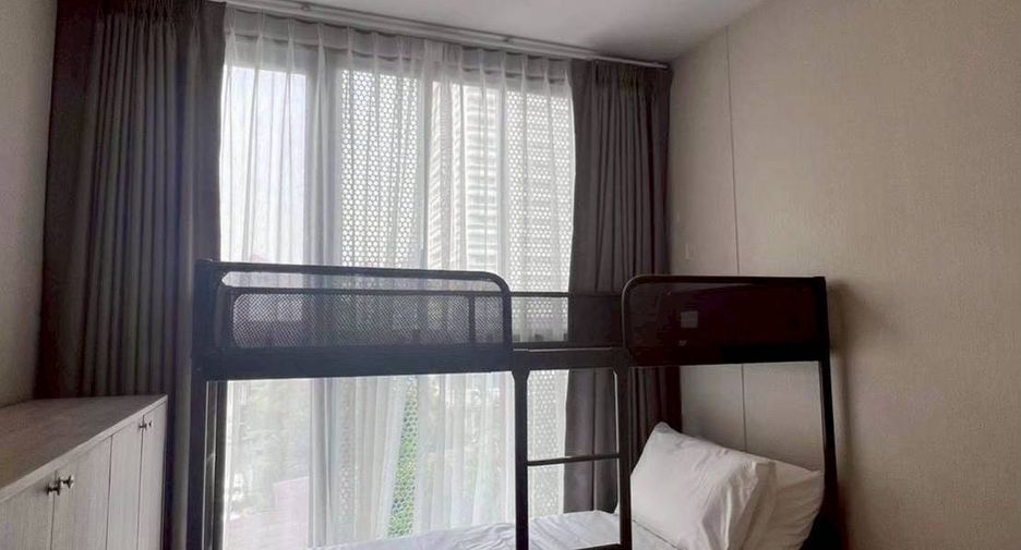À louer 2 chambres condo à Watthana, Bangkok