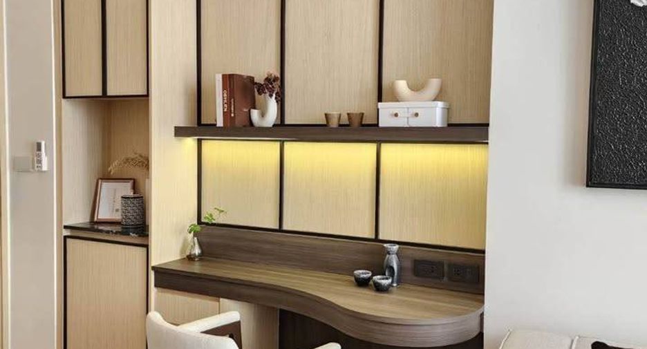 For rent 1 bed condo in Watthana, Bangkok