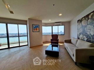 For rent 3 bedrooms condo in Rat Burana, Bangkok