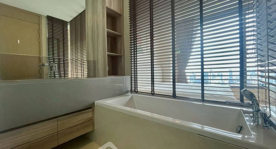 Condo en alquiler de 1 habitaciones en Watthana, Bangkok