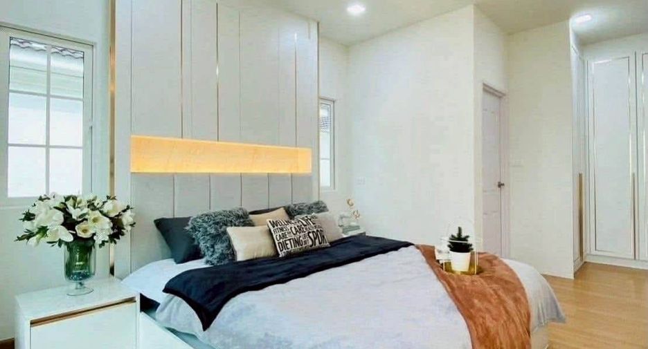Haus zur Miete mit 4 Zimmer in Prawet, Bangkok