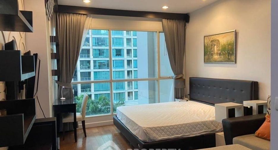 Wohnung zur Miete mit 1 Zimmer in Pathum Wan, Bangkok