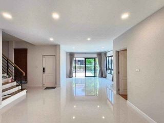 Haus zum Kauf mit 4 Zimmer in Bang Yai, Nonthaburi