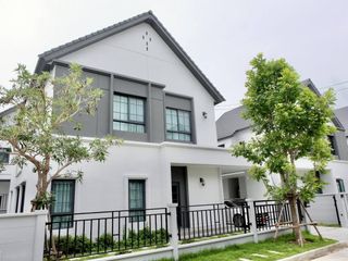 Haus zum Kauf mit 4 Zimmer in Bang Phli, Samut Prakan