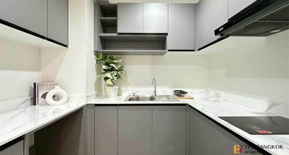 For sale 2 bedrooms condo in Khlong San, Bangkok