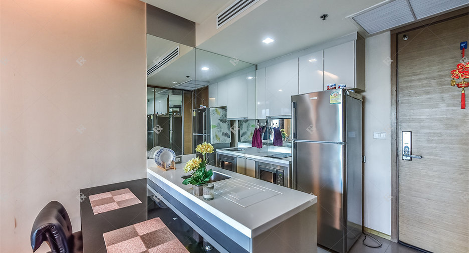 Condo en venta de 1 habitaciones en Sathon, Bangkok
