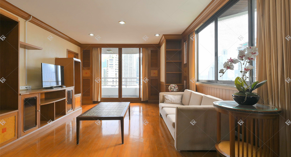 For rent 2 bedrooms condo in Khlong Toei, Bangkok