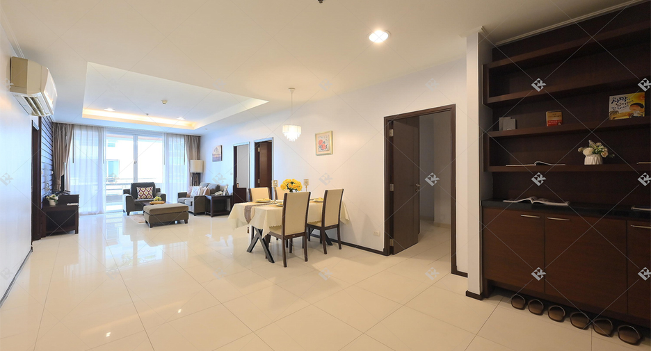 Condo en alquiler de 2 habitaciones en Watthana, Bangkok