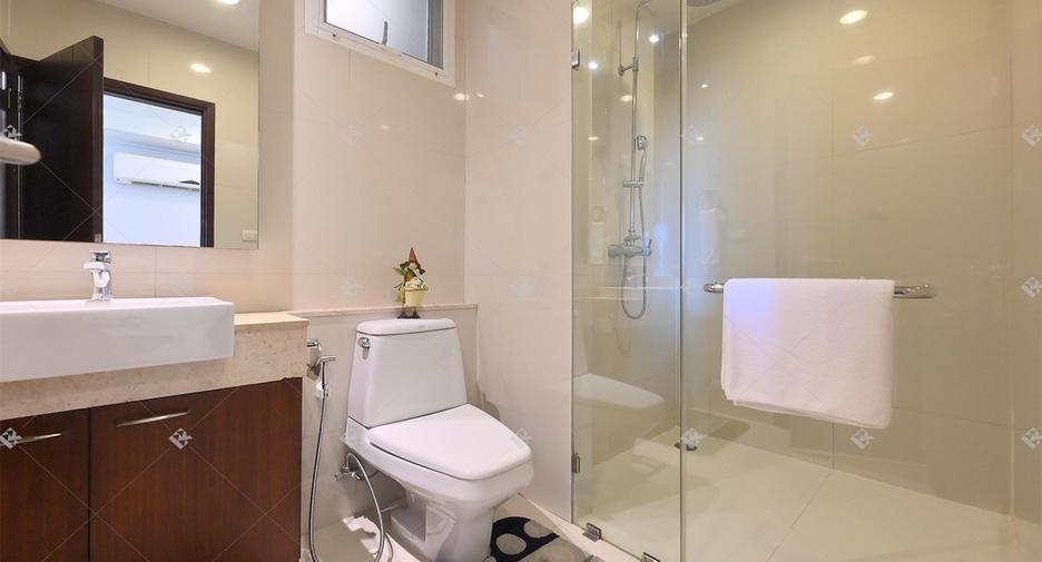 Condo en alquiler de 2 habitaciones en Watthana, Bangkok