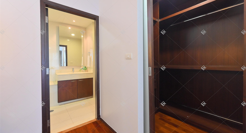 Condo en alquiler de 2 habitaciones en Watthana, Bangkok