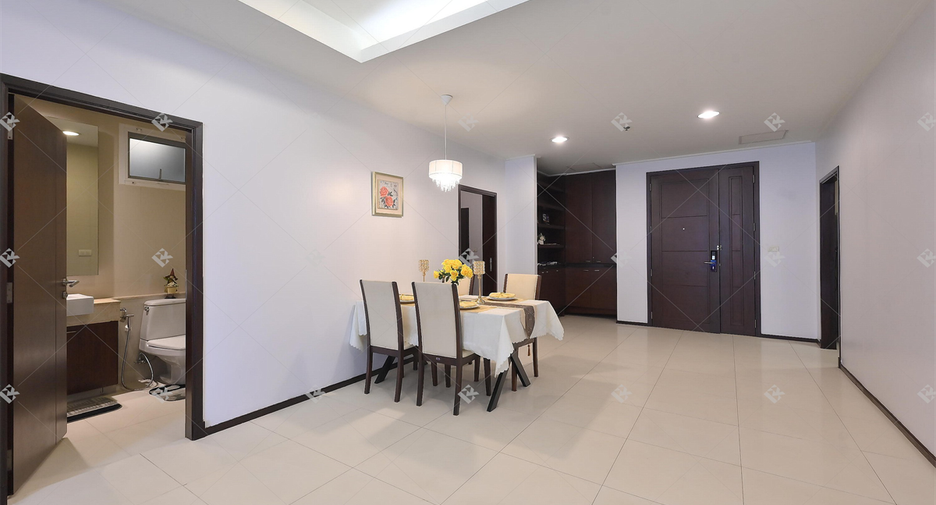 Condo en alquiler de 2 habitaciones en Watthana, Bangkok