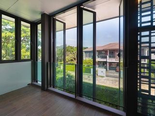 Casa en venta de 5 habitaciones en Thawi Watthana, Bangkok