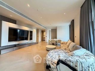 For sale 4 bedrooms condo in Sathon, Bangkok