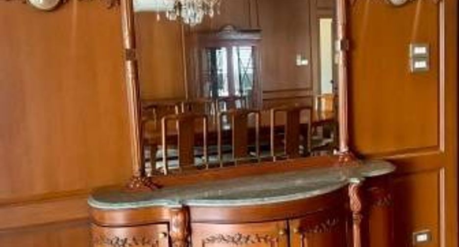 Продажа 3 спальни кондо в Щаттхана, Бангкок