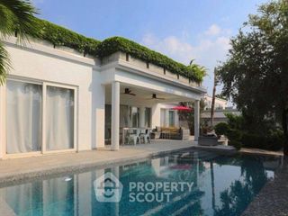 For rent 2 bedrooms villa in Bang Lamung, Chonburi