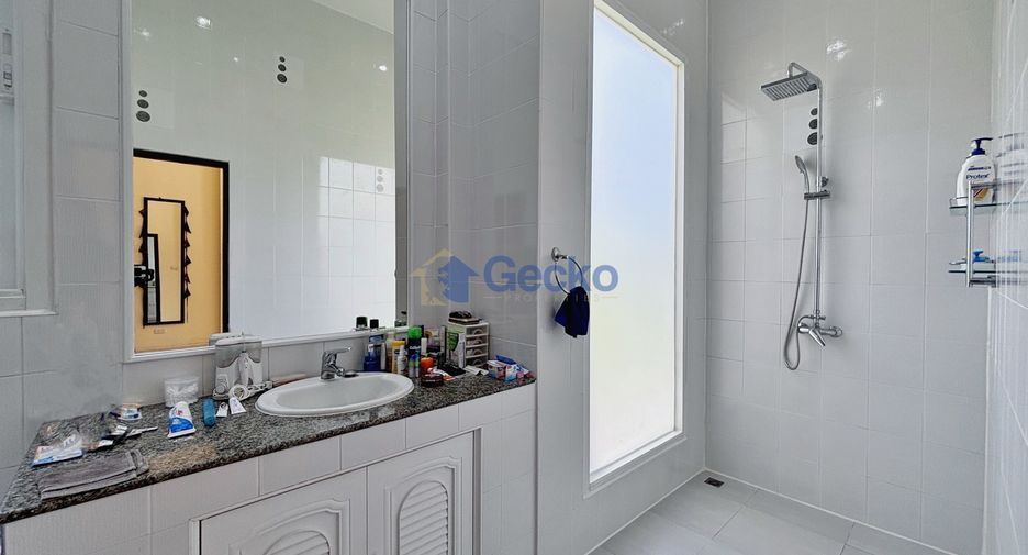 Casa en venta de 3 habitaciones en Huay Yai, Pattaya