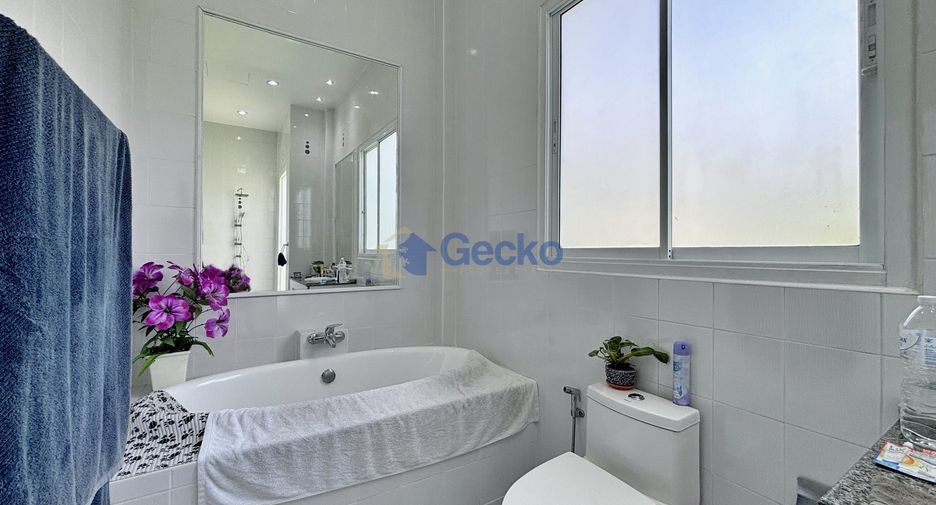 Casa en venta de 3 habitaciones en Huay Yai, Pattaya