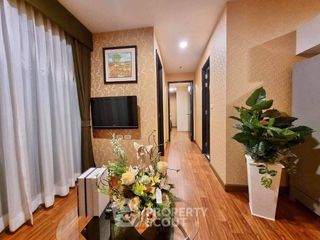 À louer 2 chambres condo à Din Daeng, Bangkok