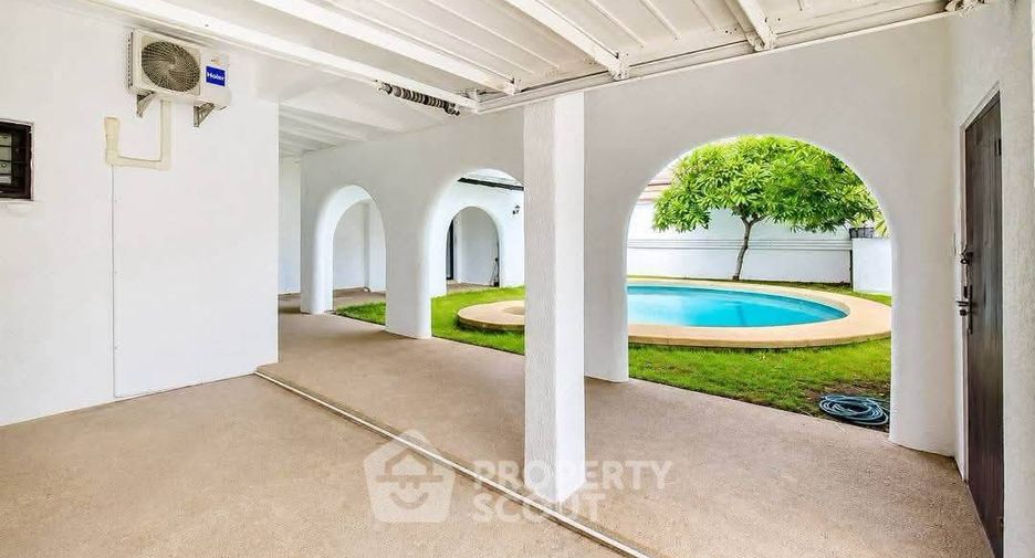 For rent 4 bedrooms house in Bang Lamung, Chonburi