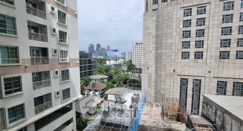 Condo en alquiler de 2 habitaciones en Khlong Toei, Bangkok