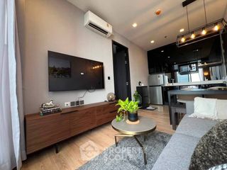For rent 1 bed condo in Phaya Thai, Bangkok