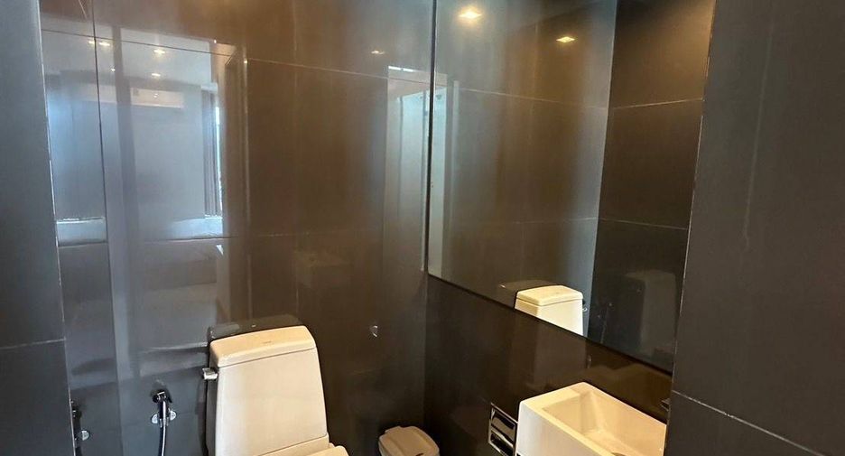 For rent 1 Beds condo in Phra Khanong, Bangkok