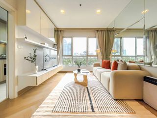 For rent 2 bedrooms condo in Khlong San, Bangkok